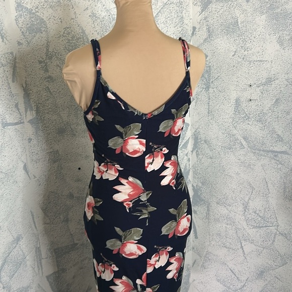 J for Justify Black and Pink Floral Bodycon Midi Dress size S - Picture 8 of 8